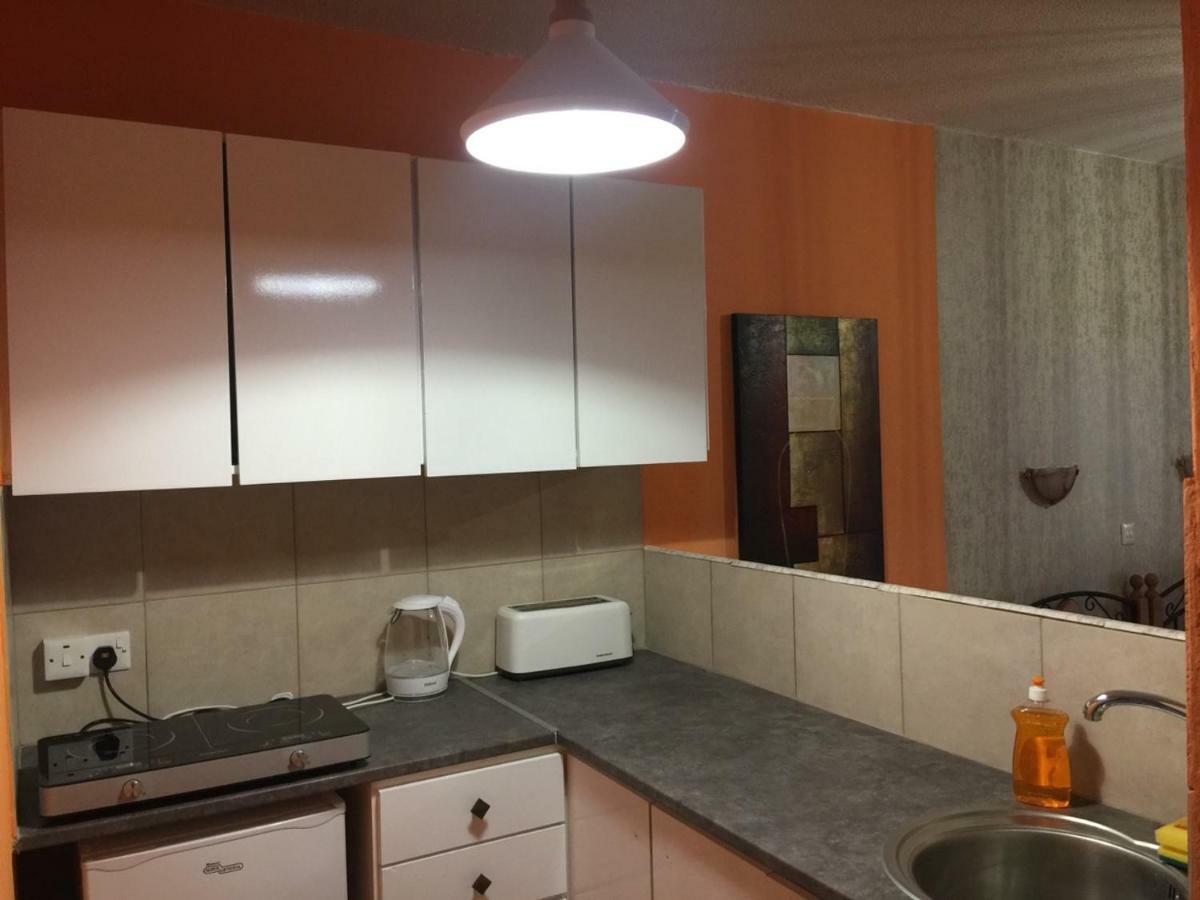 Pomelo Apartments ไอยานาปา ภายนอก รูปภาพ