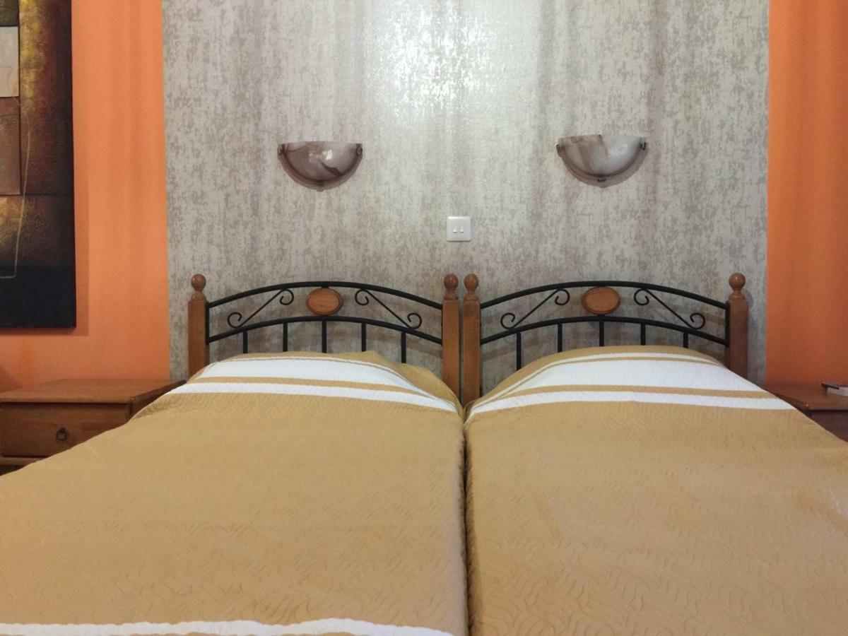 Pomelo Apartments ไอยานาปา ภายนอก รูปภาพ