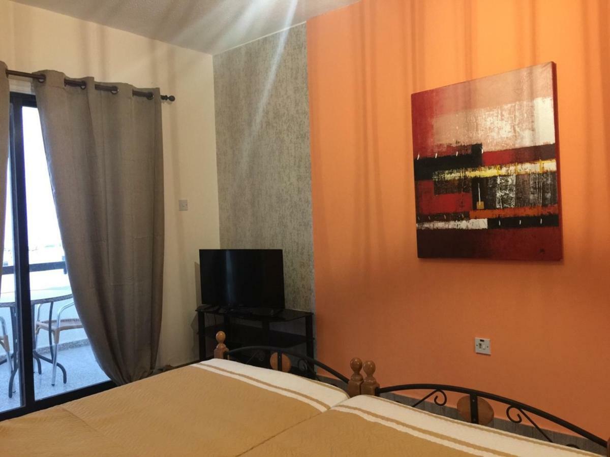 Pomelo Apartments ไอยานาปา ภายนอก รูปภาพ