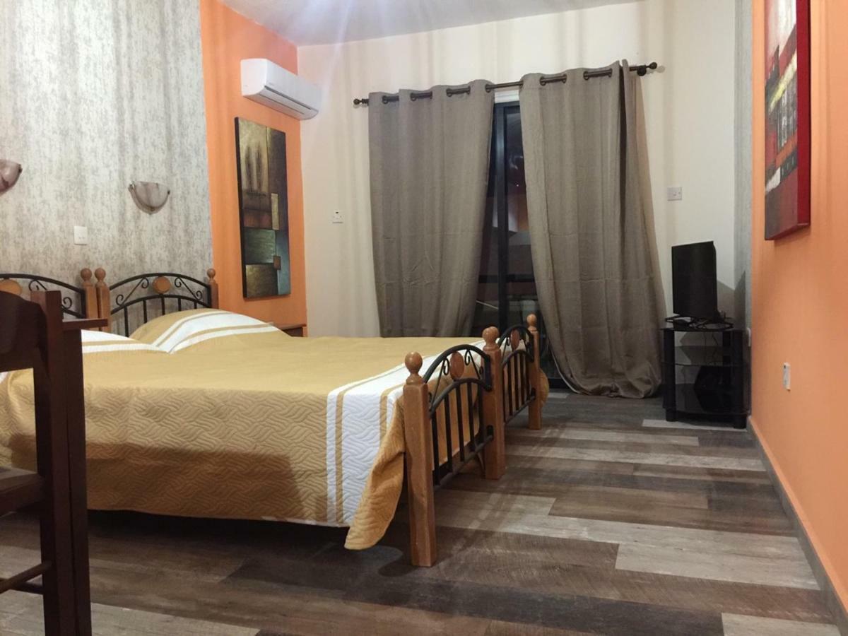 Pomelo Apartments ไอยานาปา ภายนอก รูปภาพ